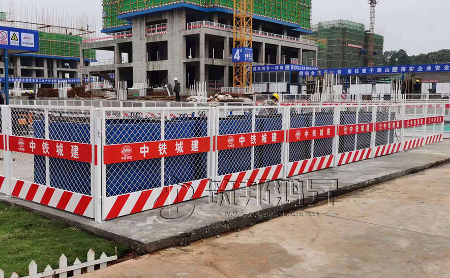 基坑臨邊防護(hù)，基坑臨邊防護(hù)欄桿